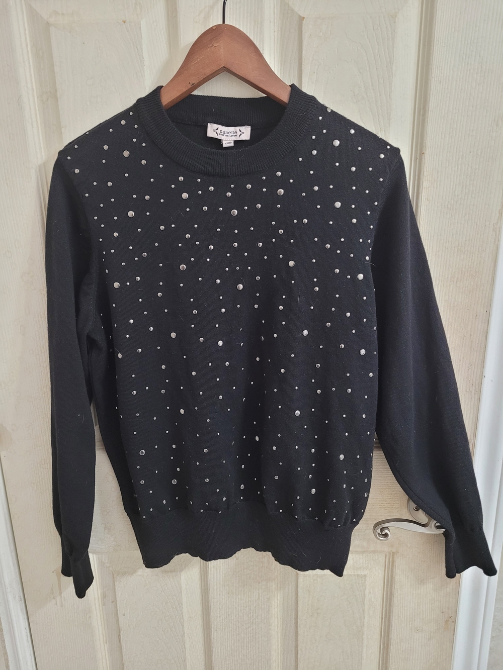 Black Embellished Crewneck Sweater -